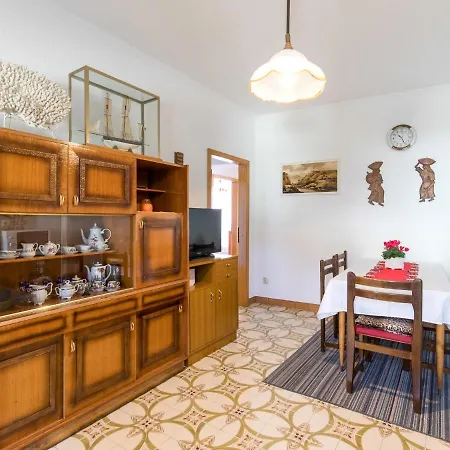 Julka By Interhome Apartamento *